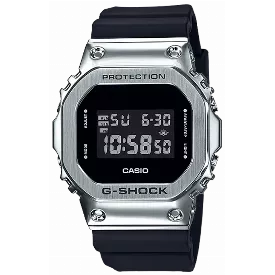 Наручные часы CASIO Наручные часы CASIO GM-5600-1D, серебристый/синий